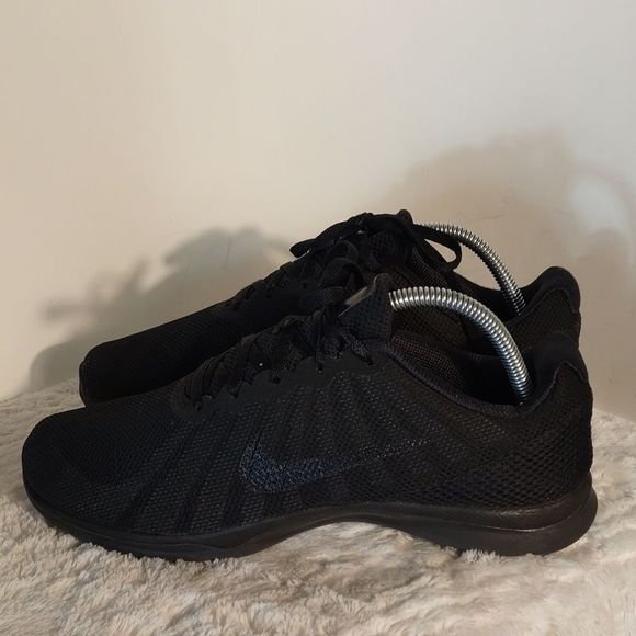 nike tr6 womens black